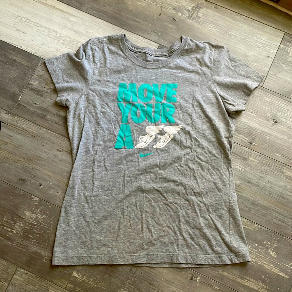 Nike tee “move your a👟👟!”